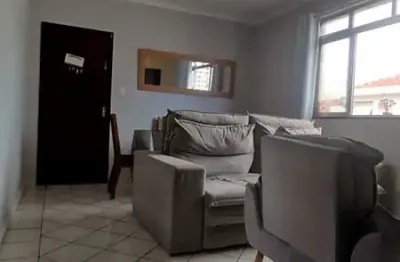 Apartamento, de 90m², com 3 quartos (1 suíte) e vaga em garagem, bairro Macuco, em Santos/SP
