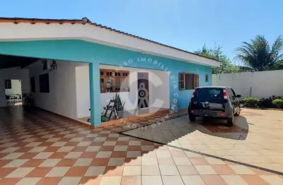 Casa à venda vila adriana foz do iguaçu  3 quartos e edícula