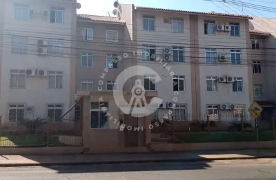 Apto no centro por r  330 mil  2 quartos, 2 banheiros e localização privilegiada.
