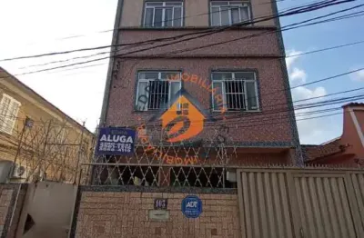 Apartamento com 2 quartos para alugar na rua joão torquato, 103, bonsucesso, rio de janeiro por r$ 1.000