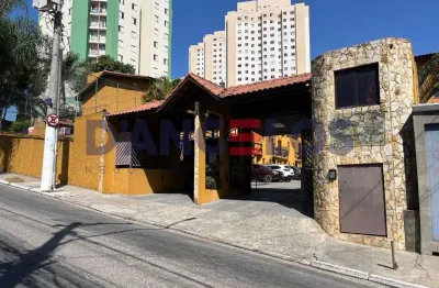 Imperdível sobrado em condomínio na cidade líder, são paulo-sp: 3 quartos, 2 salas, 2 banheiros, 2 vagas de garagem, 56,74m²