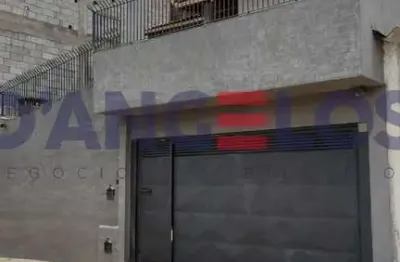 Sobrado à venda na vila dalila, são paulo-sp: 2 quartos, 1 suíte, 1 sala, 3 banheiros, 2 vagas de garagem, 140 m²!