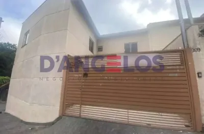 Sobrado para locação em são paulo-sp, vila carmosina: 3 quartos, 1 suíte, 2 salas, 2 banheiros, 2 vagas, 100m² de área.