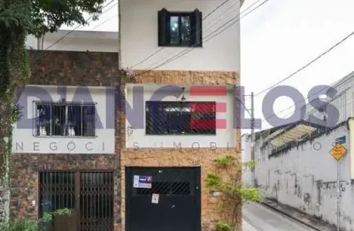 Sobrado à venda na mooca, são paulo-sp: 3 quartos, 1 suíte, 2 salas, 4 banheiros, 2 vagas - 181m² de área.