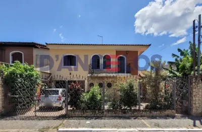 Sobrado na vila carrão: 4 quartos, 1 suíte, 2 salas, 3 banheiros, 6 vagas, 280m² - são paulo-sp