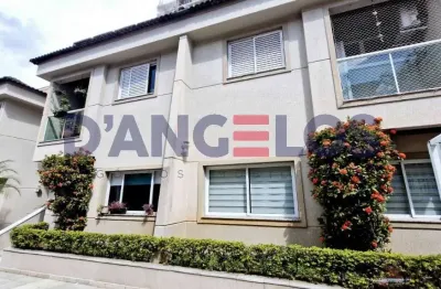 Sobrado de luxo na mooca: 3 quartos, 3 suítes, 2 salas, 5 banheiros, 4 vagas de garagem e 130m² de área. venha conferir!