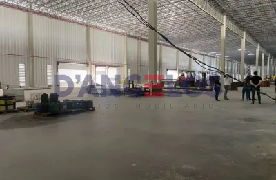 Galpão Industrial de Alto Padrão com 10 Banheiros em Colônia, São Paulo-SP: 24.697,40 m² de Área, 30 Vagas de Garagem