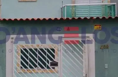 Sobrado  para Locação na Vila Matilde, São Paulo-SP - 2 Quartos, 2 Suítes, 2 Salas, 3 Banheiros, 2 Vagas - 80m².