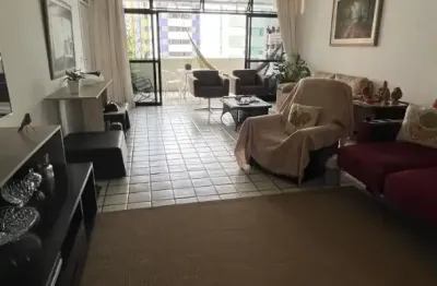 Apartamento no bairro da madalena com 4 quartos sendo 2 suítes com 220m², 3 vagas de garagem soltas e cobertas e lazer por r$ 1.190.000,00.