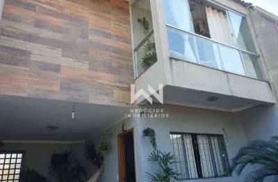 Sobrado com 3 dormitórios à venda, 190 m² por r$ 700.000,00 - santa mônica - londrina/pr