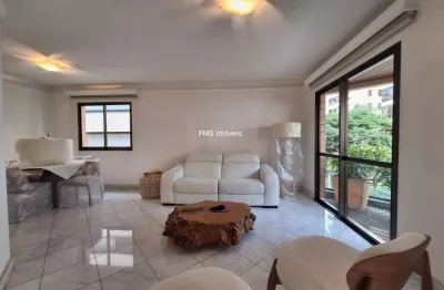 Apartamento à venda ou locação no brooklin novo, com 3 quartos sendo 1 suíte, 3 banheiros e 3 vagas de garagem.