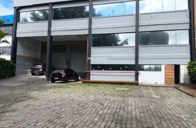 Barracão / Galpão / Depósito para alugar na Avenida Aruanã, 960, Tamboré, Barueri