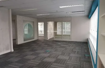 Conjunto comercial com 130m² na vila nova conceição.
