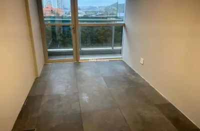 Sala comercial com 1 sala à venda na Rua Luís Correia de Melo, 92, Chácara Santo Antônio, São Paulo