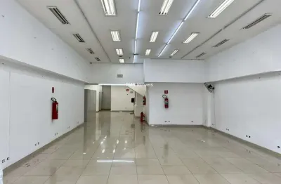 Salão comercial de alto padrão em pinheiros: 1 sala, 2 banheiros, 2 vagas de garagem, 600m² de área - são paulo-sp
