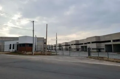 Galpão Industrial de Alto Padrão para Locação em Sorocaba-SP, Zona Industrial: 3 Salas, 8 Banheiros, 6 Vagas e 4.117m².