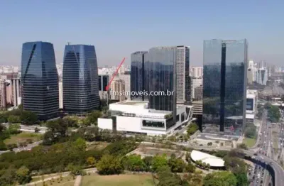Conjunto comercial para locação a 5 minutos da estação vila olímpia