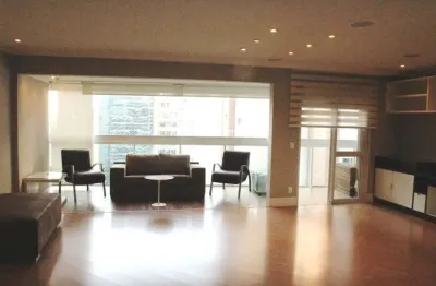 Apartamento com 3 quartos à venda na Rua Helena, 151, Vila Olímpia, São Paulo