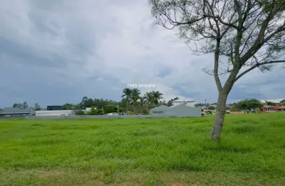 Lote com 450m² em condomínio fechado - ninho verde.