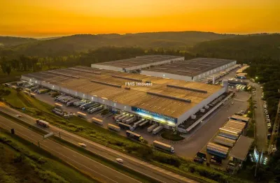 Galpão comercial em cabreúva-sp, com 8.717m² de área