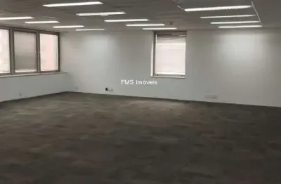 Aluguel de Sala Comercial em Pinheiros, São Paulo-SP: 1 Sala, 5 Banheiros, 5 Vagas de Garagem, 150m² de Área