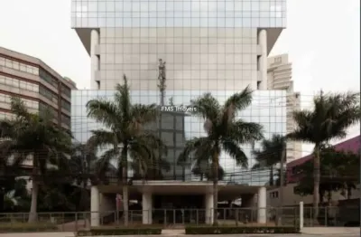 Conjunto comercial de alto padrão em pinheiros: 17 vagas de garagem e 651,98m² de área disponíveis!