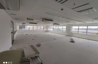 Andar comercial com 6 vagas de garagem na vila congonhas, sp - 241,11 m² de área!