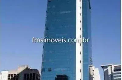 Conjunto comercial mobiliado com 182m² e 8 vagas no jardim paulistano.