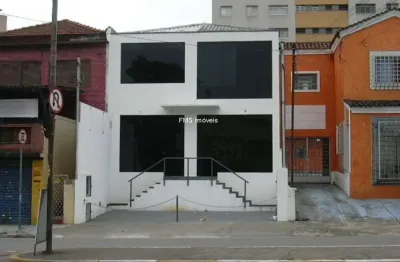 Prédio com 12 salas para alugar na Rua Pio XI, 251, Alto da Lapa, São Paulo