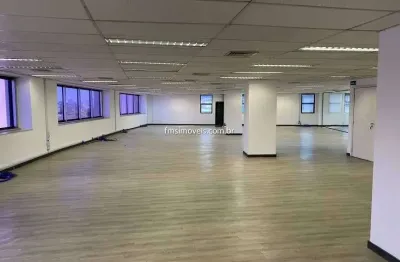 Conjunto comercial de alto padrão na vila olímpia: 14 vagas de garagem e 768m² de área - locação em são paulo-sp