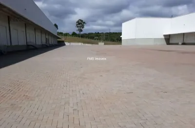 Galpão industrial de alto padrão para locação em cabreúva-sp, bairro pinhal: 6 salas, 8 banheiros, 16 vagas de garagem, 9.485,00m².