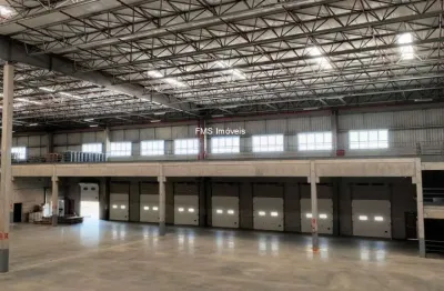 Galpão comercial de alto padrão para locação no jacaré, cabreúva-sp: 3 salas, 8 banheiros, 12 vagas e 10.556,00 m²!