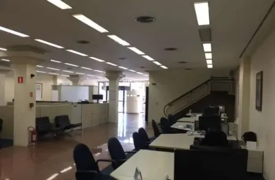 Prédio com 5 salas para alugar na Rua Voluntários da Pátria, 1409, Santana, São Paulo