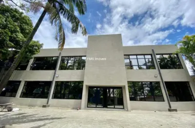 Prédio com 8 salas para alugar na Rua Antônio Fidélis, 289, Lapa de Baixo, São Paulo