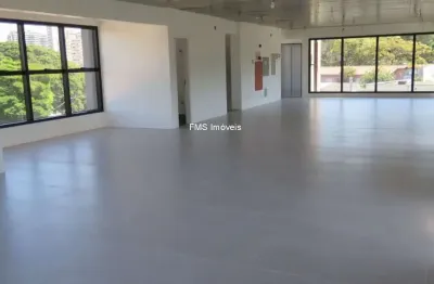 Prédio com 7 salas para alugar na Rua Heitor Penteado, 459, Vila Madalena, São Paulo