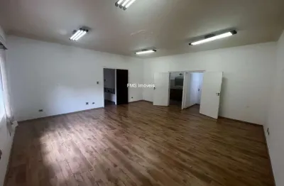 Casa comercial de alto padrão no jardim europa, são paulo-sp: 14 salas, 9 banheiros, 10 vagas de garagem, 600m².
