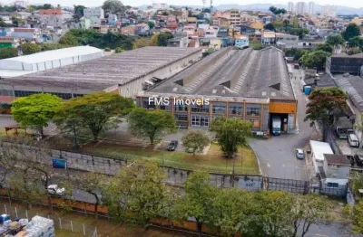 Galpão comercial para locação em guarulhos-sp, bairro são roque: 2 banheiros, 30 vagas de garagem, 5.135m² de área!