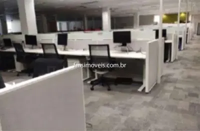 Alugue agora: sala comercial de alto padrão em alphaville centro industrial com 8 salas e 67 vagas de garagem!