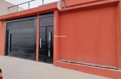 Imperdível casa à venda em São Paulo-SP, bairro Campo Grande! 3 quartos, 2 suítes, 3 salas, 3 banheiros, 2 vagas, 108 m²!