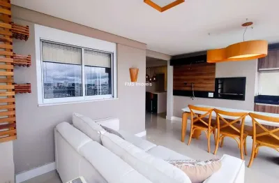 Imperdível: Apartamento à venda em Santo Amaro, 2 quartos, 1 sala, 1 banheiro e garagem! Confira já!