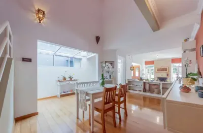 Casa tipo para venda em jardim londrina com 3 quartos, sendo 3 suítes, 223m²