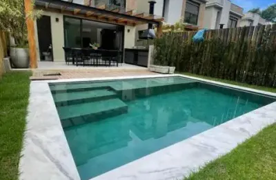 Casa no condomínio canto da mata para venda com 4 quartos, sendo 4 suítes, 220m²