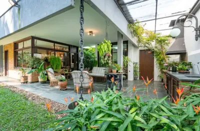 Casa tipo para venda em jardim leonor com 4 quartos, sendo 4 suítes, 571m²