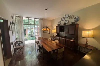 Casa tipo para venda e locação em campo belo com 4 quartos, sendo 2 suítes, 330m²