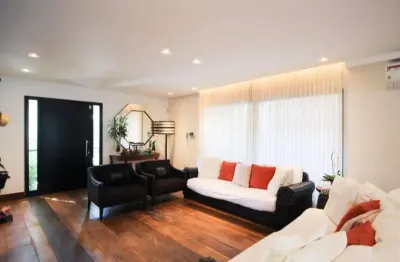 Casa de vila para venda em moema com 3 quartos, sendo 2 suítes, 275m²