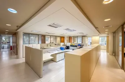 Prédio para alugar no Brooklin, São Paulo 