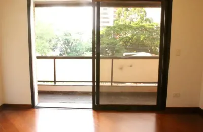 Apartamento tipo para venda e locação em campo belo com 3 quartos, sendo 1 suíte, 110m²