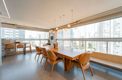 Apartamento para venda em aclimação com 4 quartos, sendo 4 suítes , 276m²