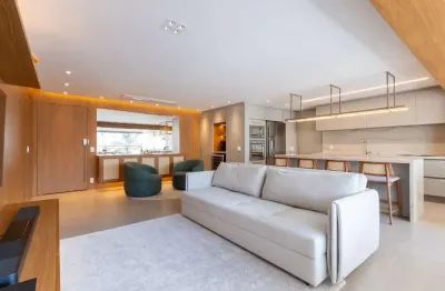 Apartamento para venda em Moema com 3 quartos, sendo 3 suítes , 153m²