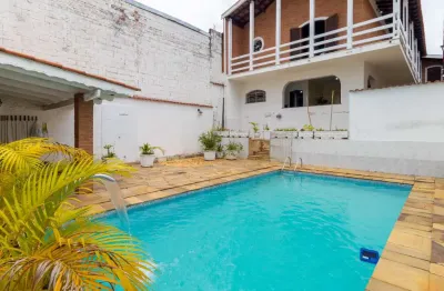 Casa para venda em Jd Santo Antônio com 3 quartos, sendo 1 suíte , 312m²
